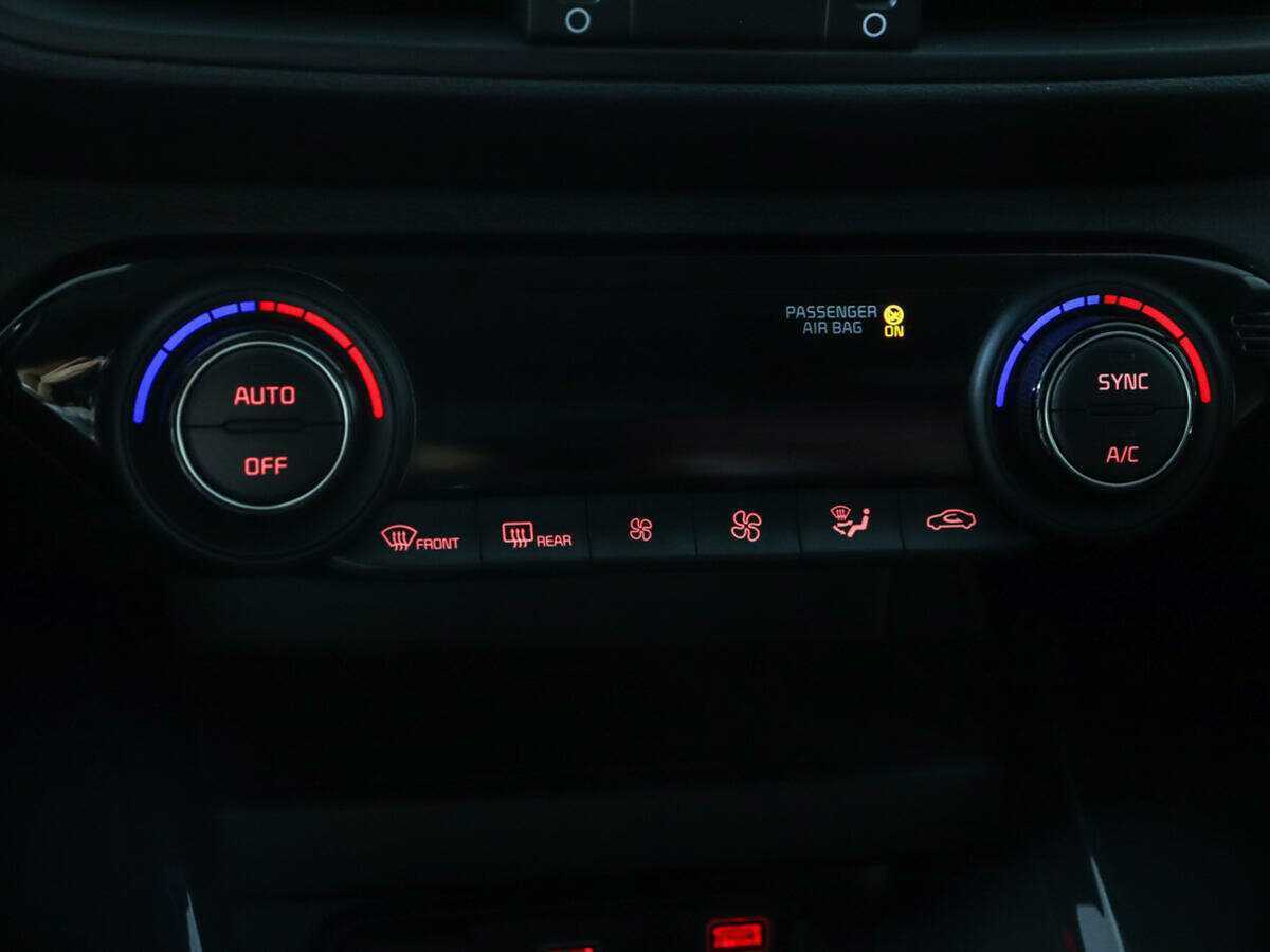 Kia Cerato, 2021 Фото №16