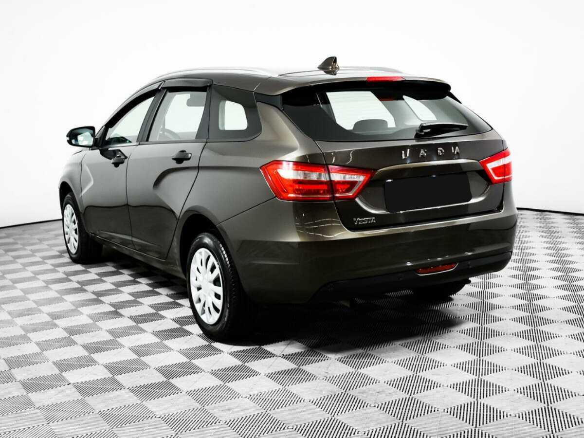 Lada (ВАЗ) Vesta SW, 2021 - 42 301 км. | Фото №7