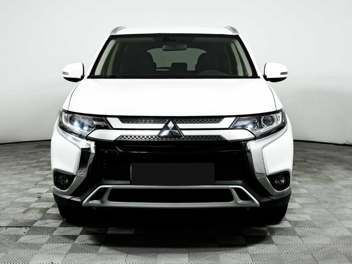 Mitsubishi Outlander, 2019 - 77 333 км. | Фото №2