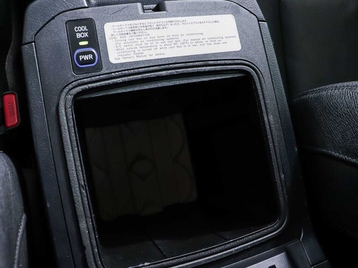 Toyota Land Cruiser Prado, 2012 Фото №17