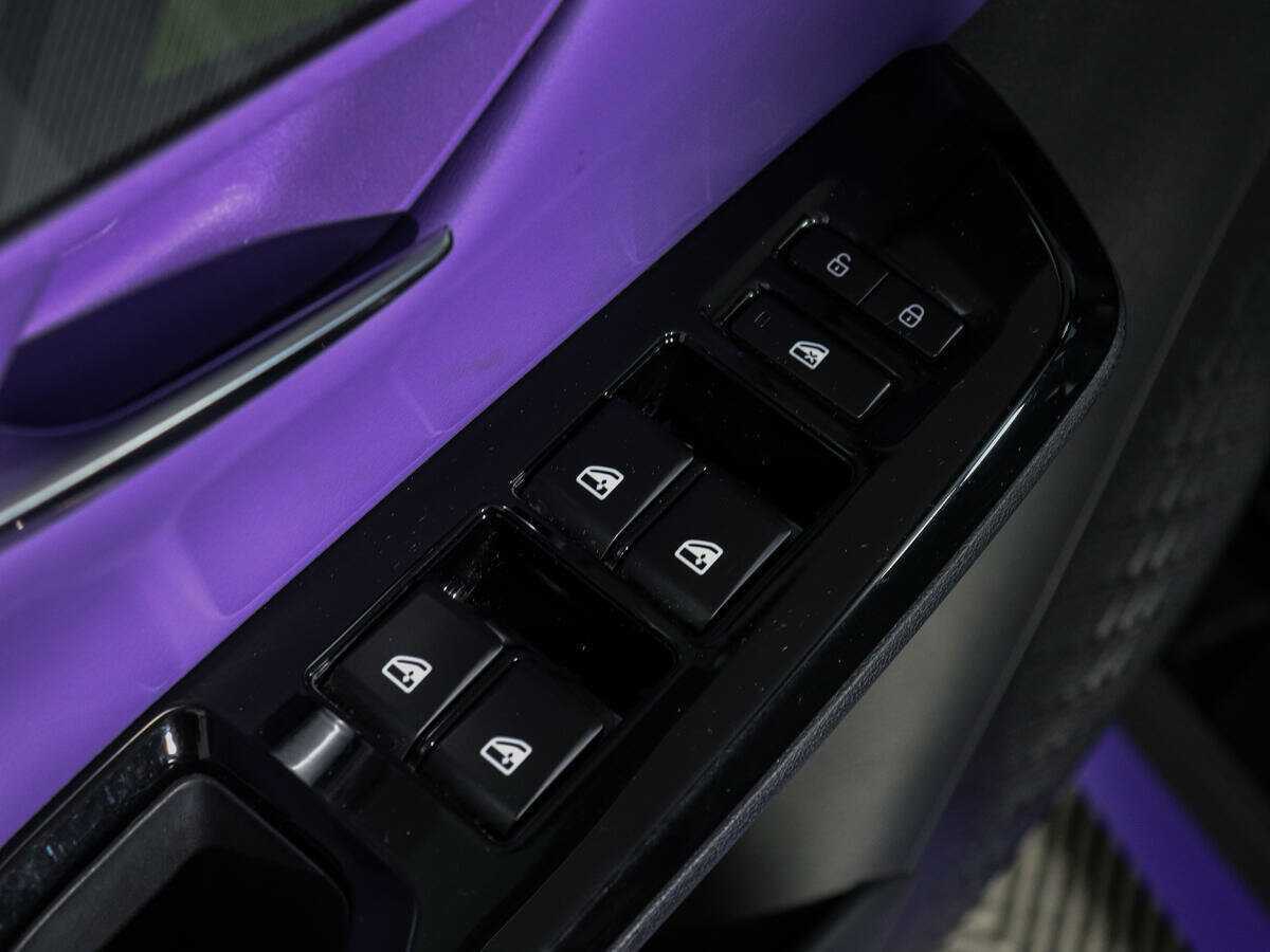 Changan UNI-T, 2023 Фото №19