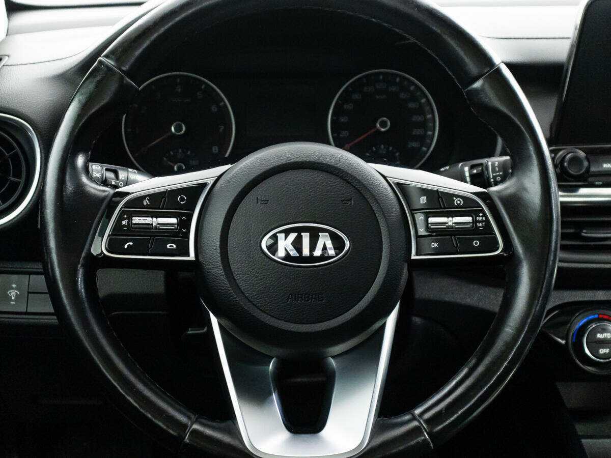 Kia Cerato, 2021 Фото №19