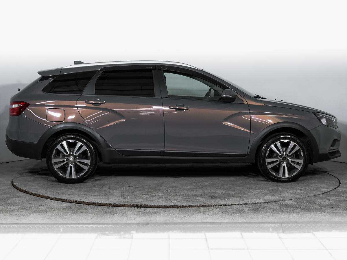 Lada (ВАЗ) Vesta SW Cross, 2021 - 32 000 км. | Фото №4