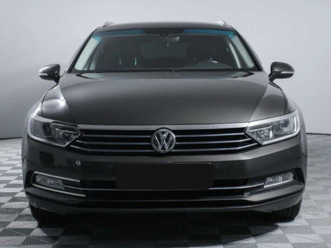 Volkswagen Passat DSG7, 2017 - 141 158 км. | Фото №2