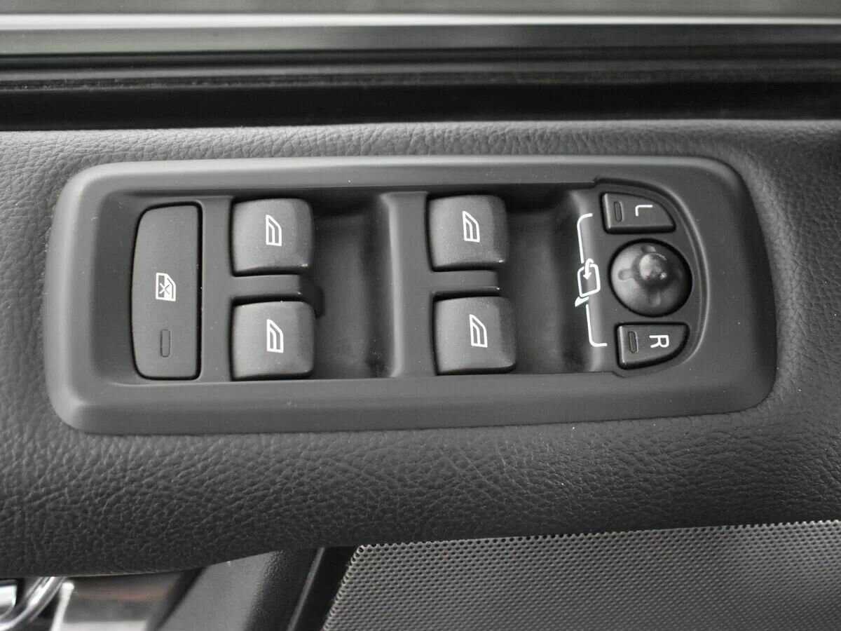 Land Rover Discovery, 2014 Фото №19