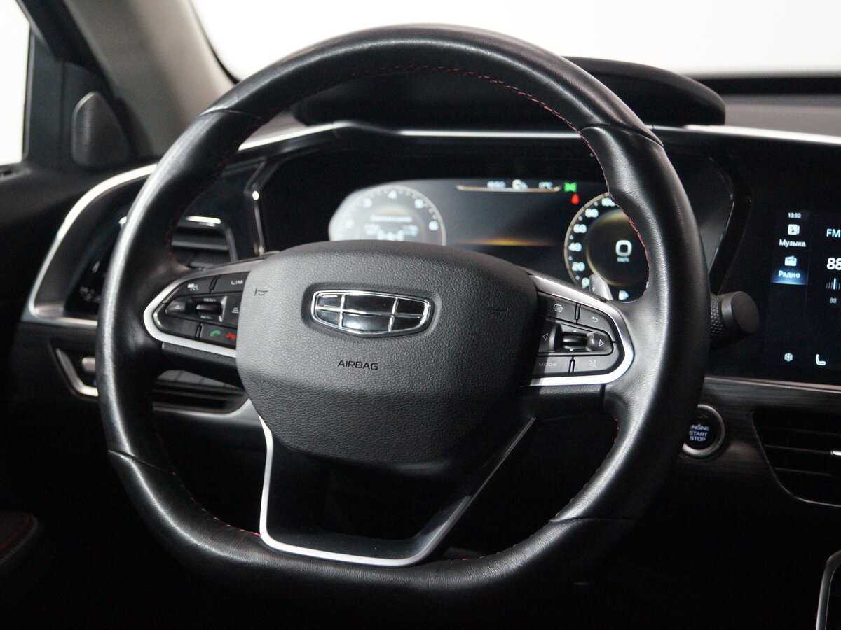 Geely Tugella, 2021 Фото №13