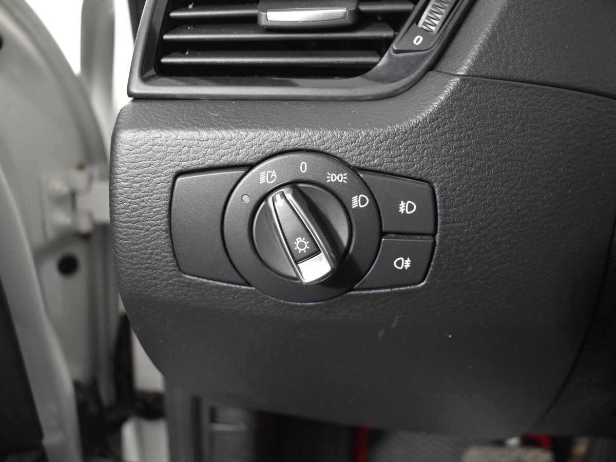 BMW X1 20d, 2014 Фото №12