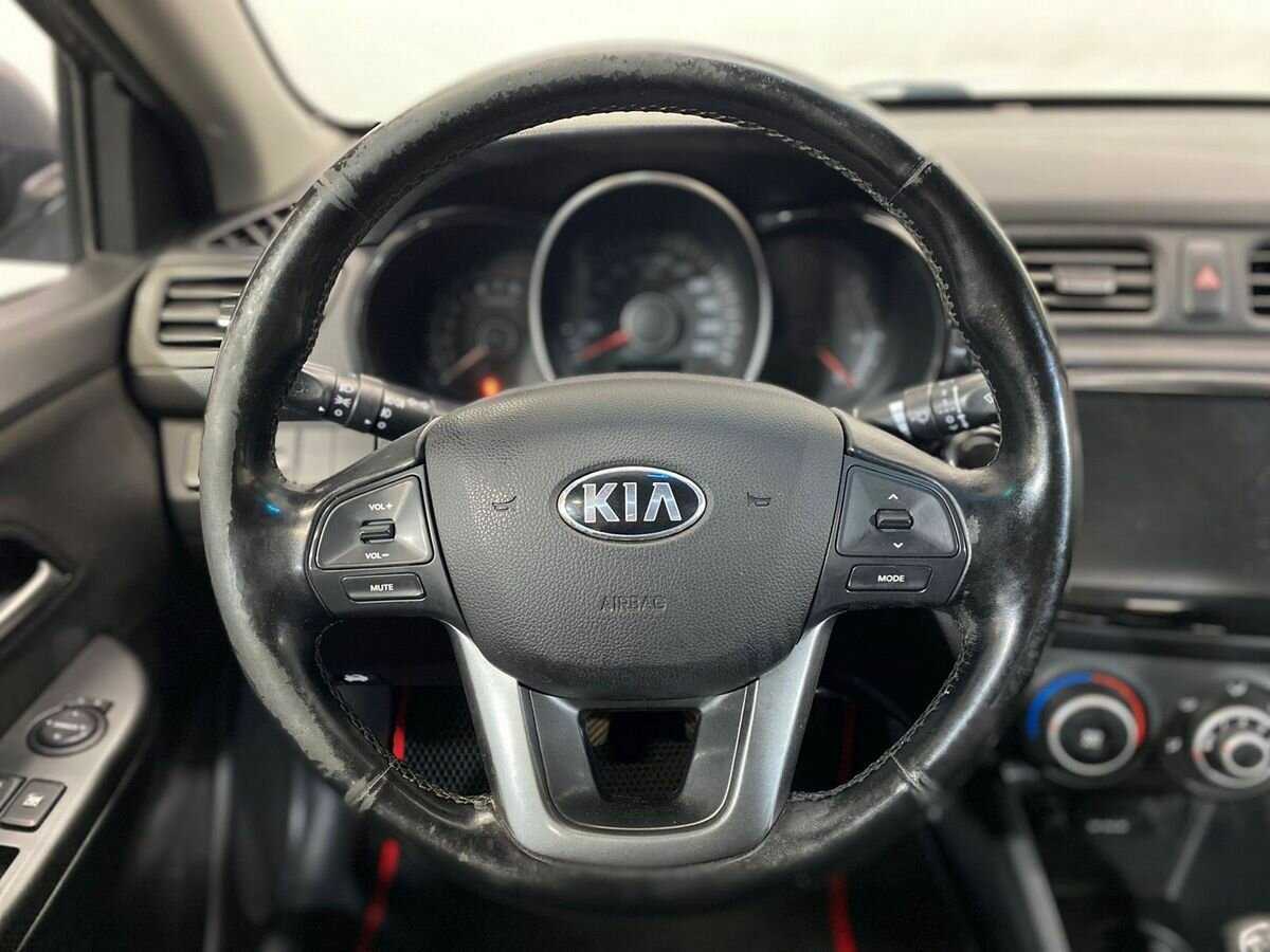 Kia Rio 5-speed, 2014 Фото №12