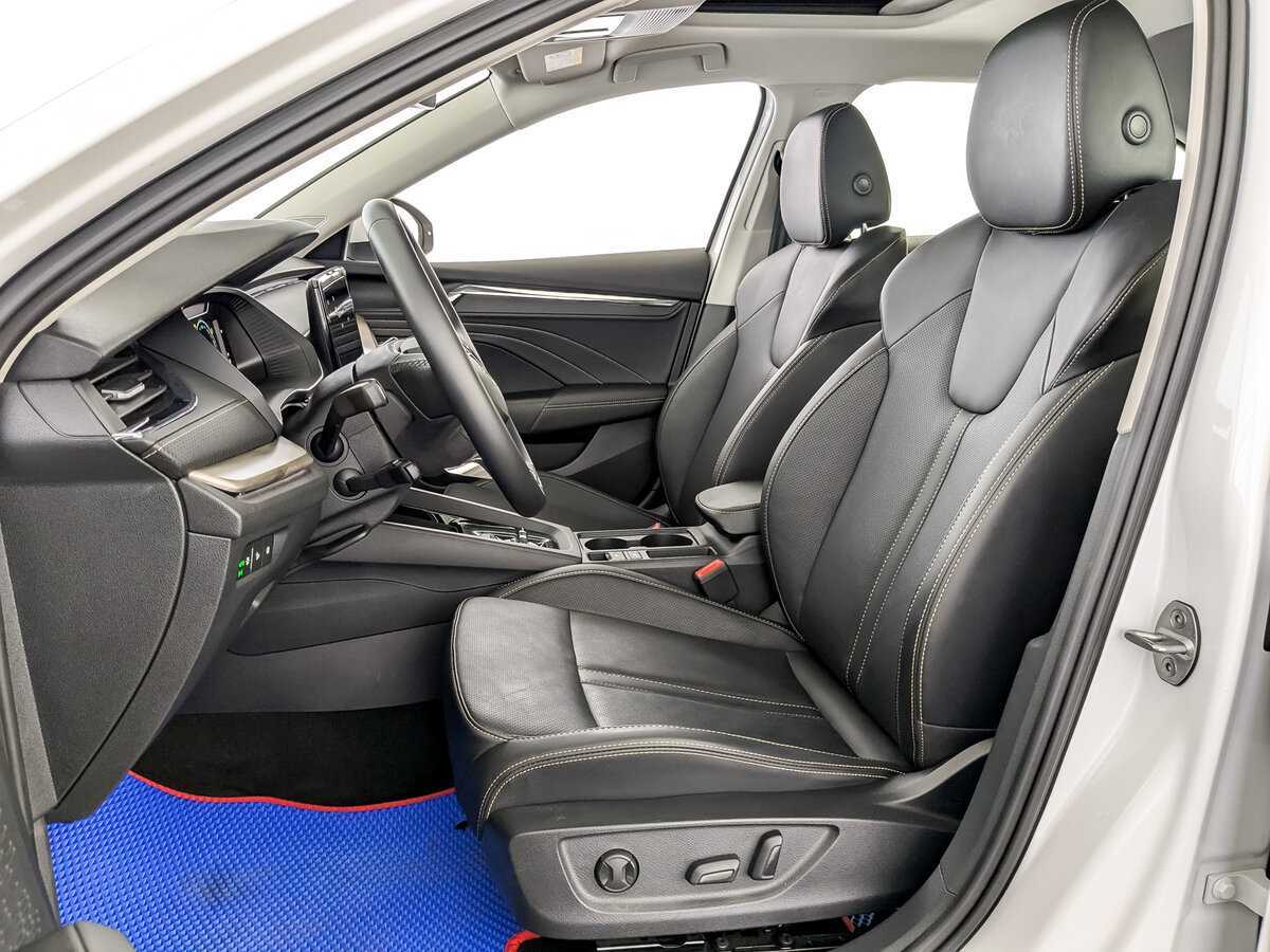 Skoda Octavia, 2023 Фото №16