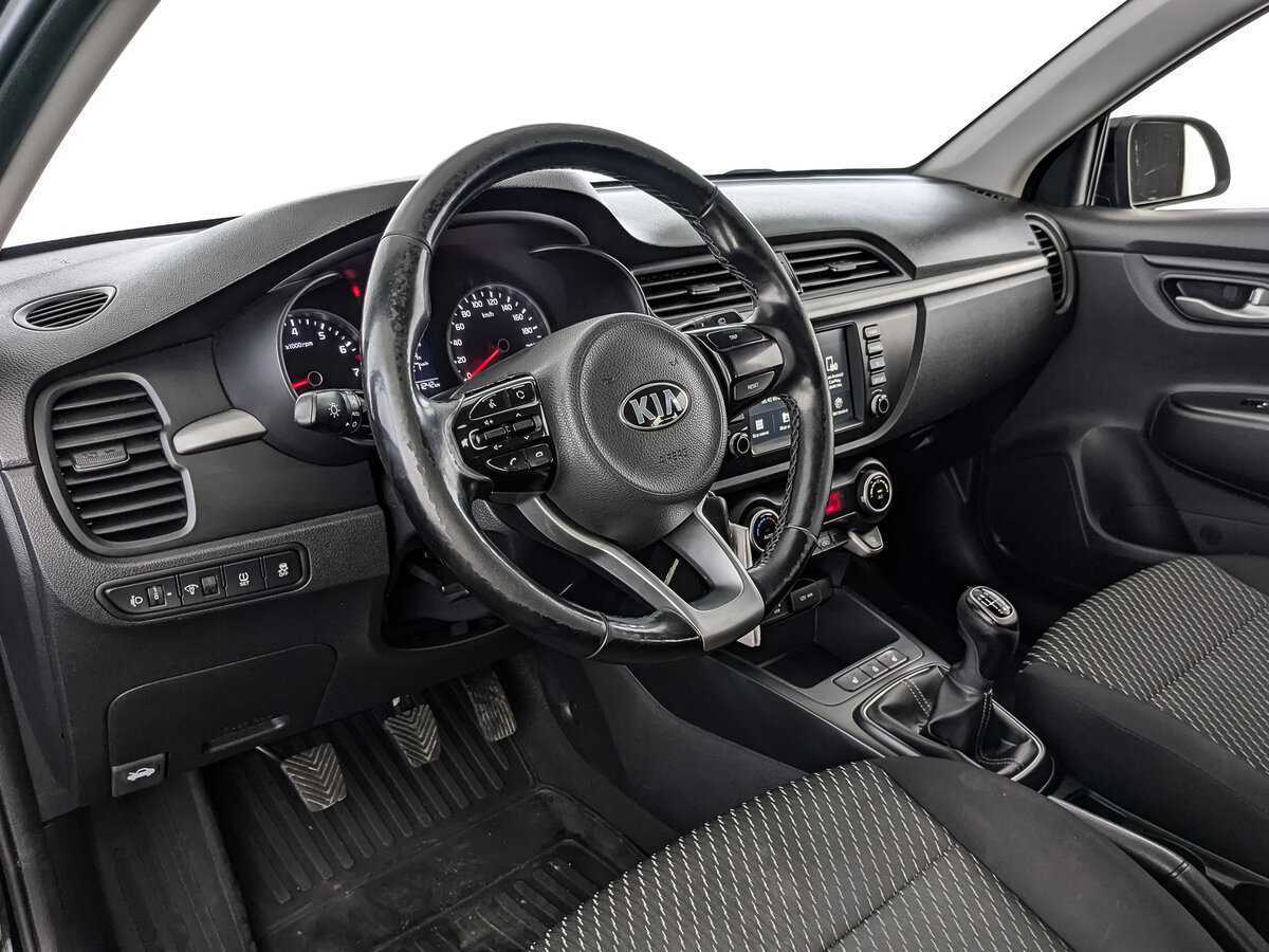Kia Rio X-Line, 2018 Фото №11