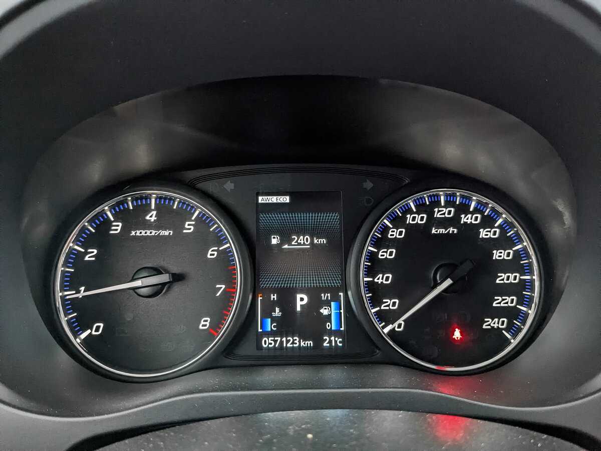 Mitsubishi Outlander, 2022 Фото №12