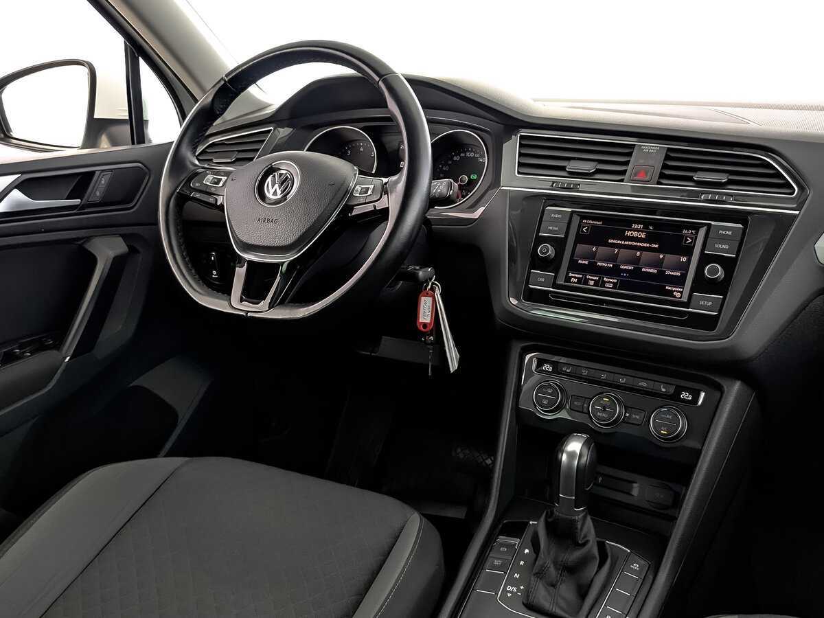 Volkswagen Tiguan, 2018 Фото №24