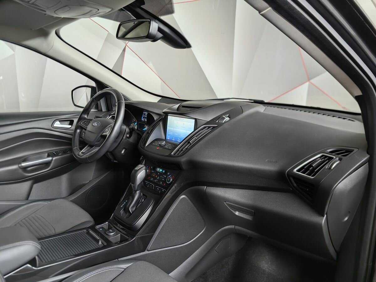 Ford Kuga, 2017 Фото №9