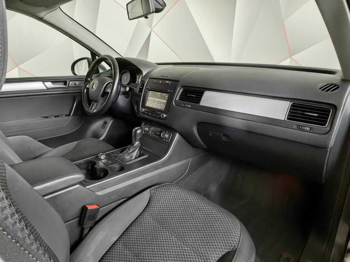 Volkswagen Touareg, 2012 Фото №8