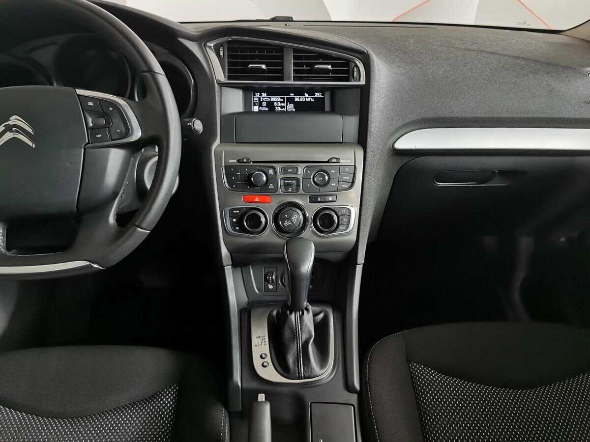 Citroen C4, 2018 Фото №11