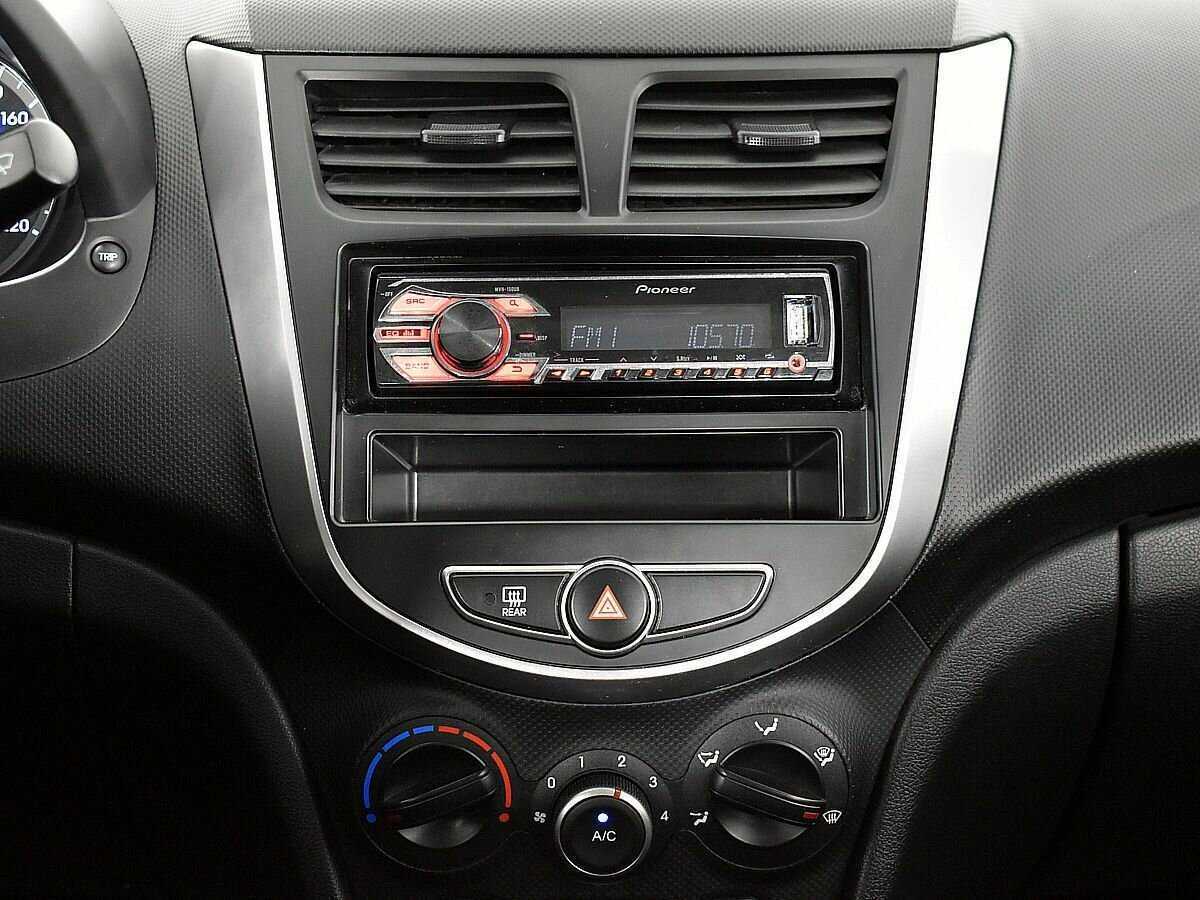 Hyundai Solaris, 2014 Фото №13