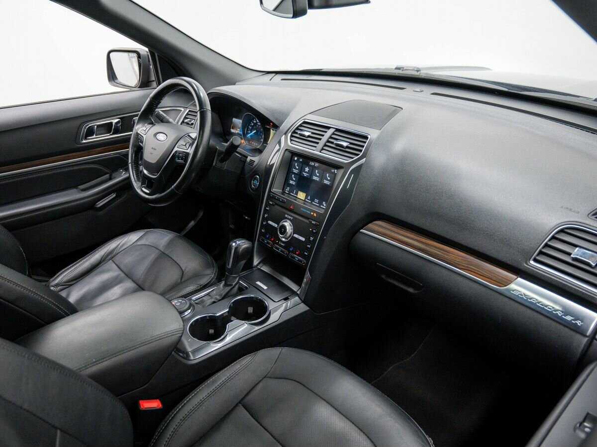 Ford Explorer, 2018 - 131 000 км. | Фото №7