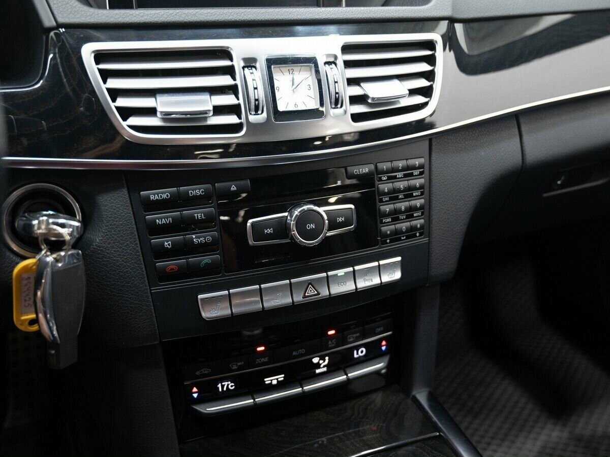 Mercedes-Benz E-Класс 300, 2013 Фото №19