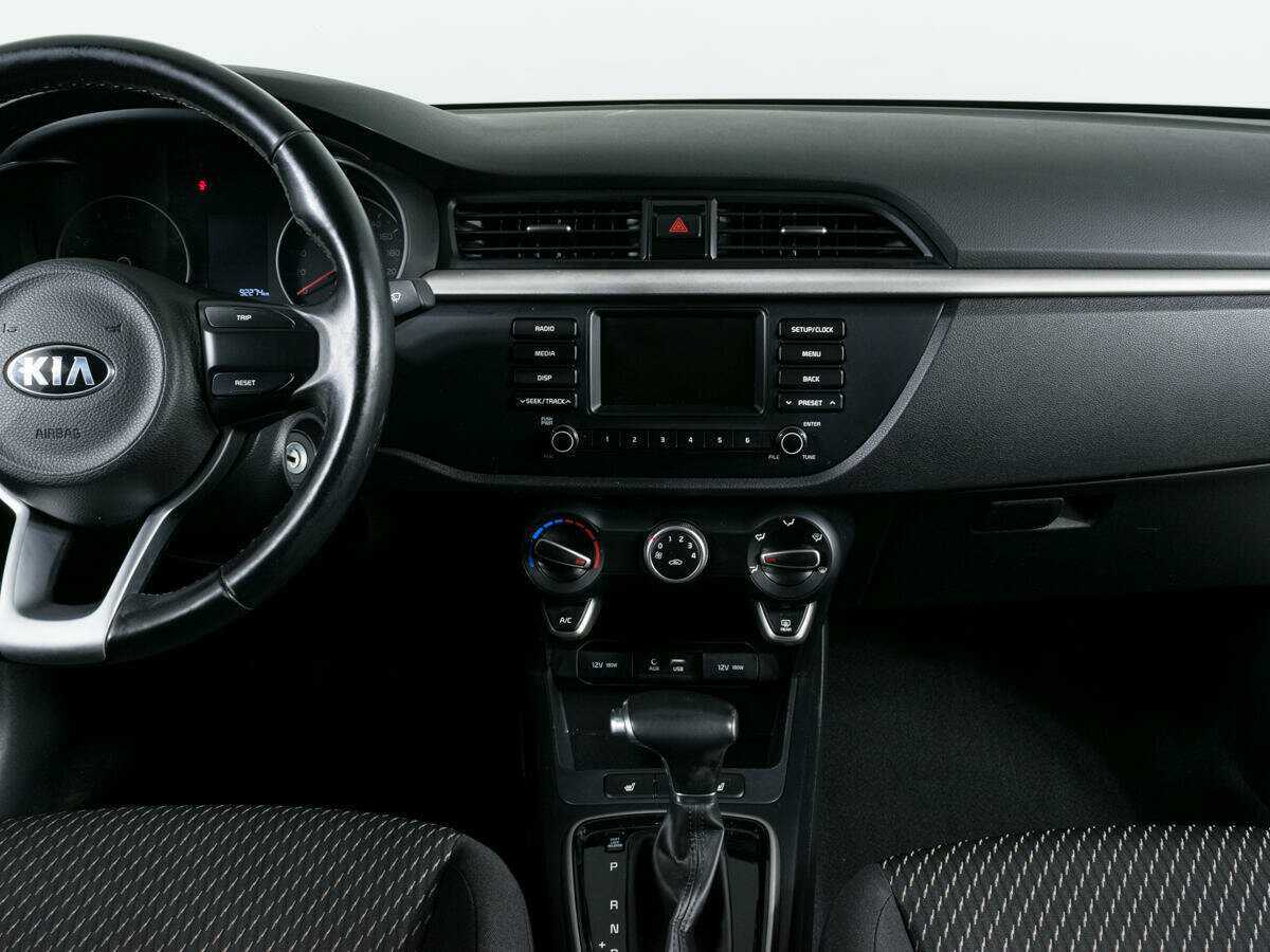 Kia Rio, 2017 Фото №10