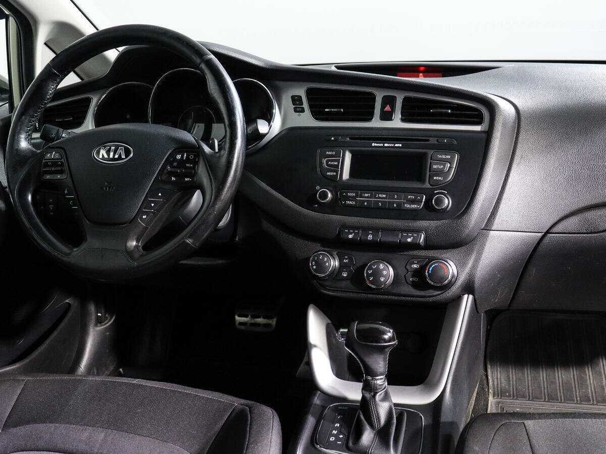 Kia Ceed, 2012 Фото №10