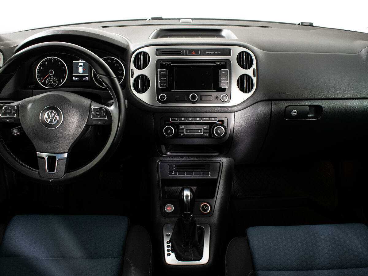 Volkswagen Tiguan, 2013 Фото №12