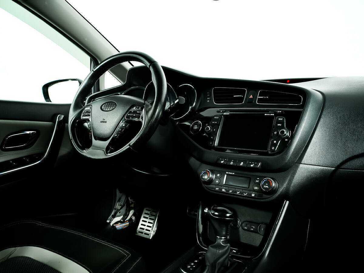 Kia Ceed, 2012 Фото №9