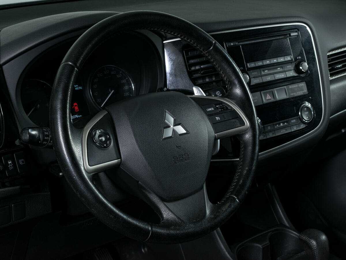Mitsubishi Outlander, 2012 Фото №15
