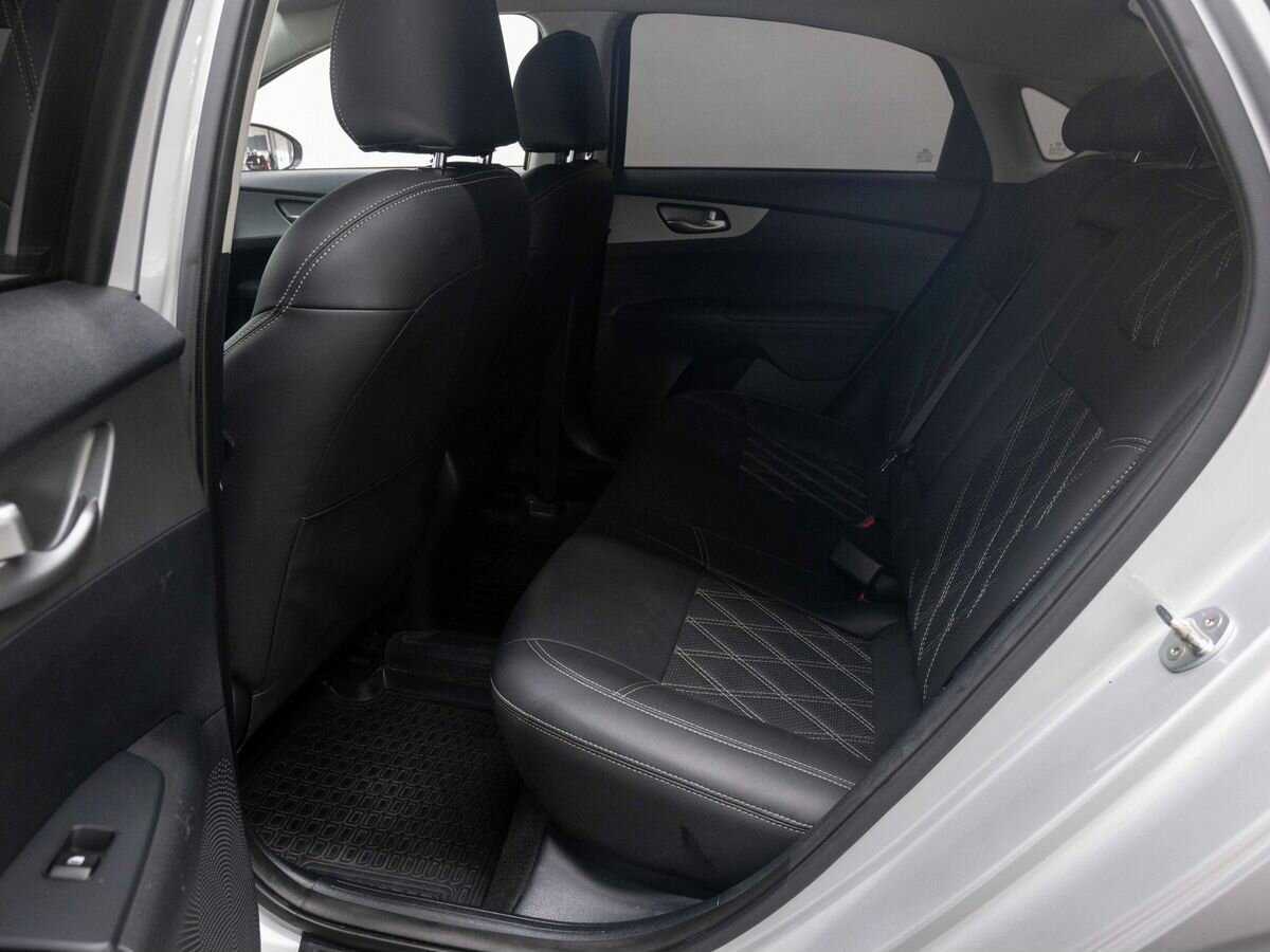 Kia Cerato, 2019 Фото №11