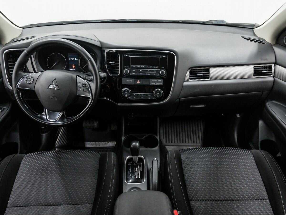 Mitsubishi Outlander, 2016 Фото №12