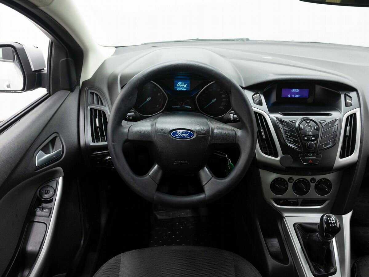 Ford Focus, 2012 Фото №16