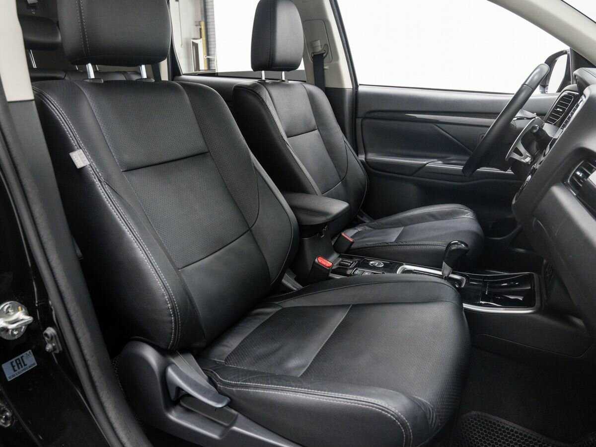 Mitsubishi Outlander, 2017 Фото №9