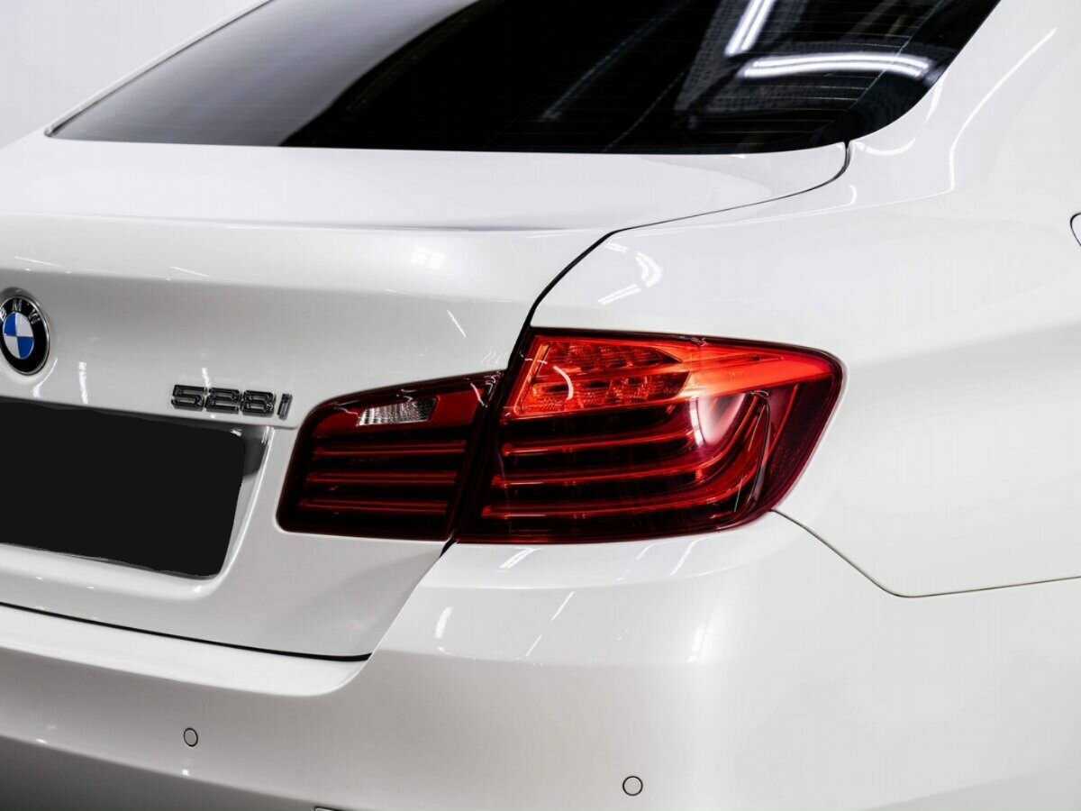 BMW 5 серии 528i xDrive, 2013 Фото №30
