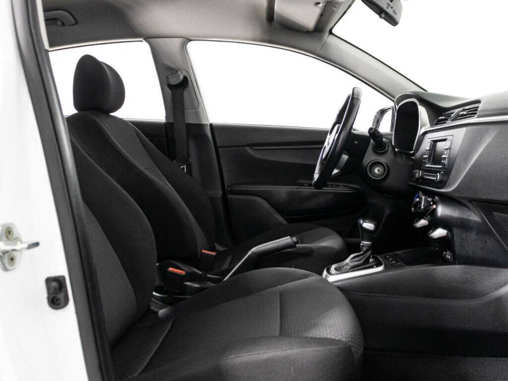 Kia Rio, 2020 Фото №22