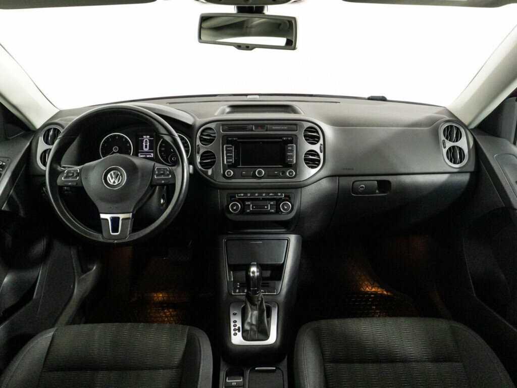 Volkswagen Tiguan, 2012 Фото №13