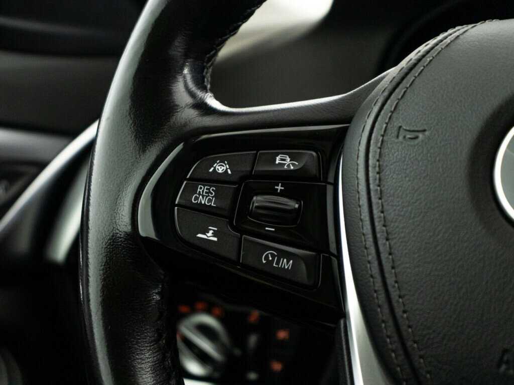 BMW 5 серии 520d xDrive, 2018 Фото №24