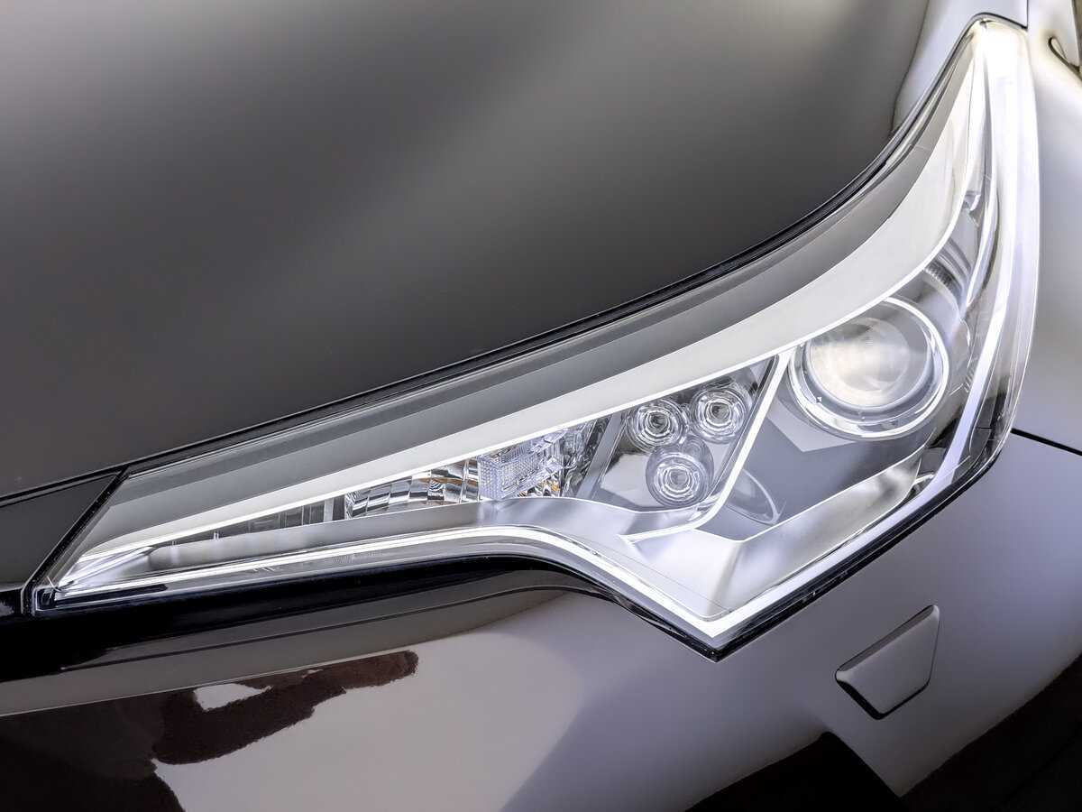 Toyota C-HR, 2019 Фото №17