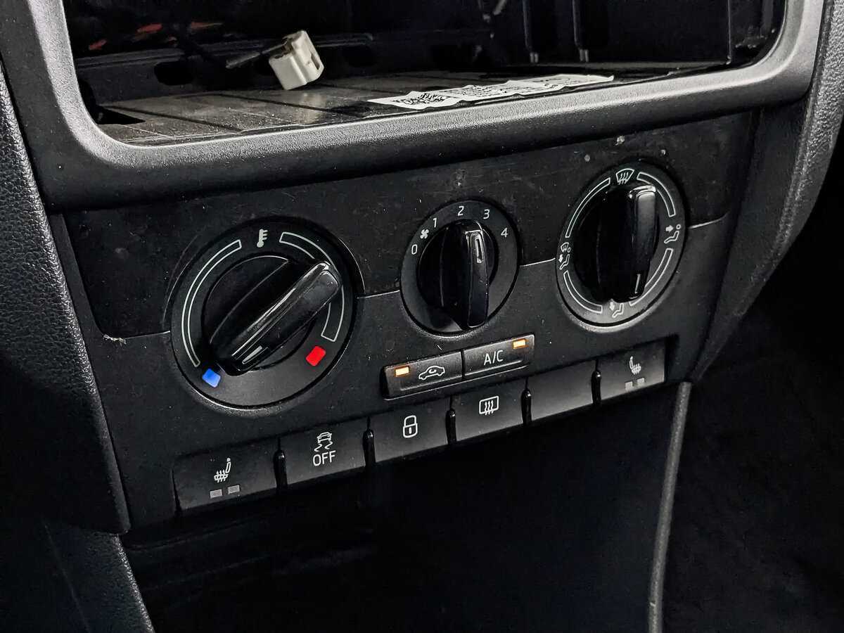 Skoda Rapid, 2019 Фото №18