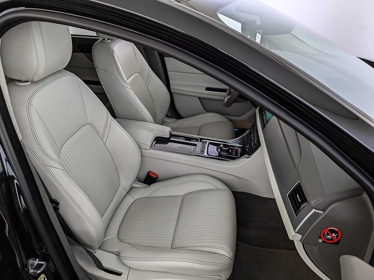 Jaguar XF, 2018 Фото №24