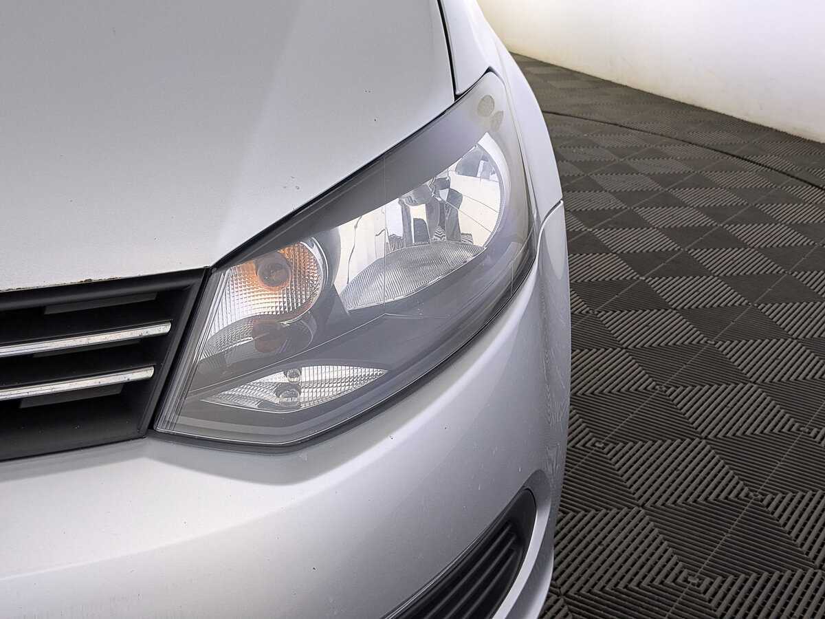 Volkswagen Polo, 2015 Фото №11