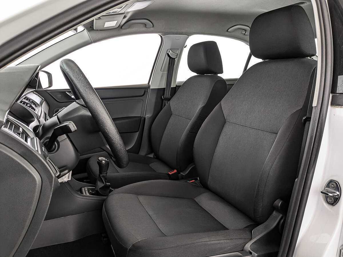 Skoda Rapid, 2017 Фото №20