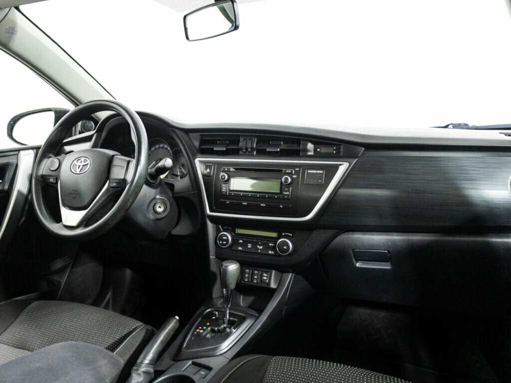 Toyota Auris, 2013 Фото №9