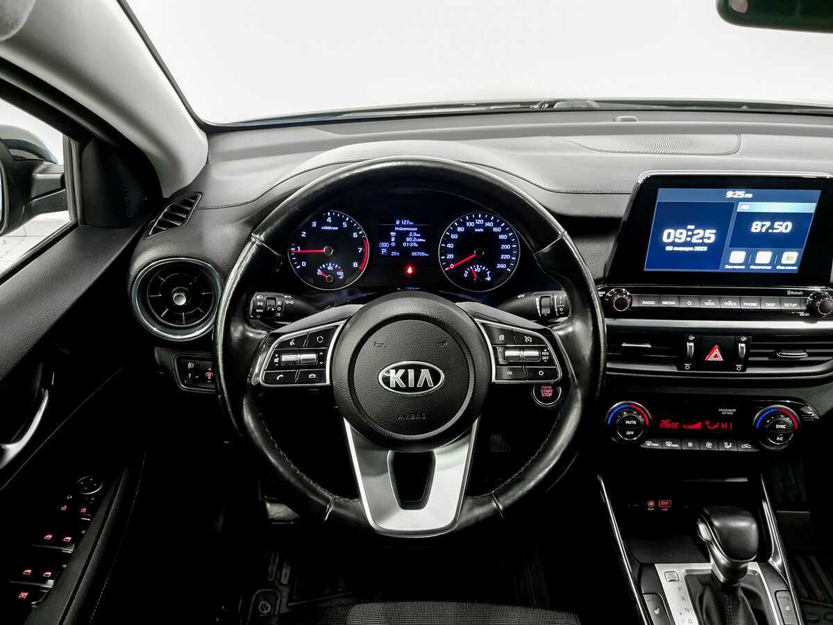 Kia Cerato, 2020 Фото №19