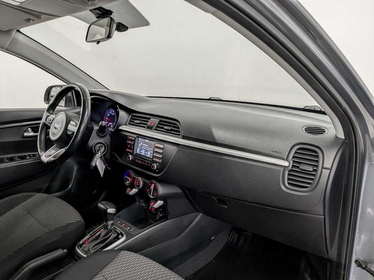 Kia Rio, 2018 Фото №11