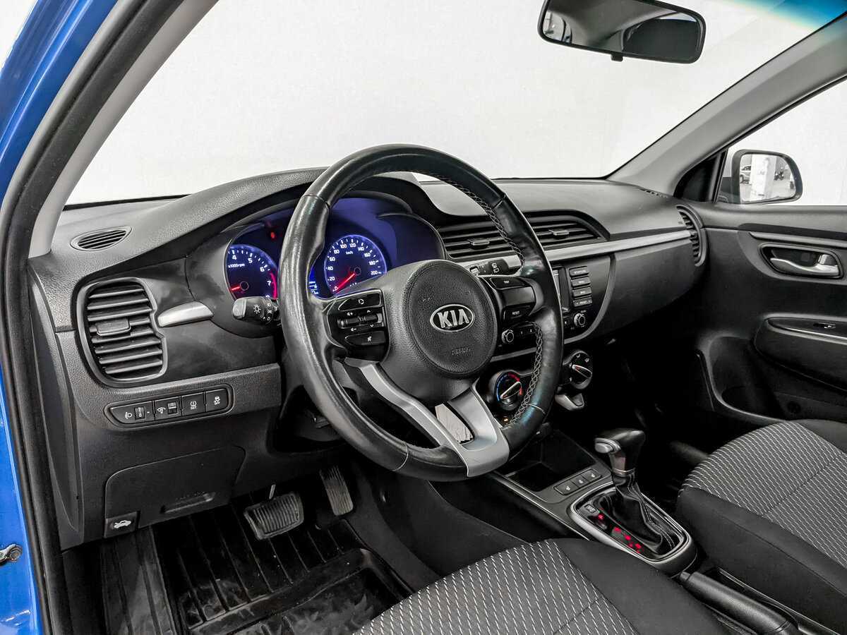 Kia Rio X-Line, 2020 Фото №15