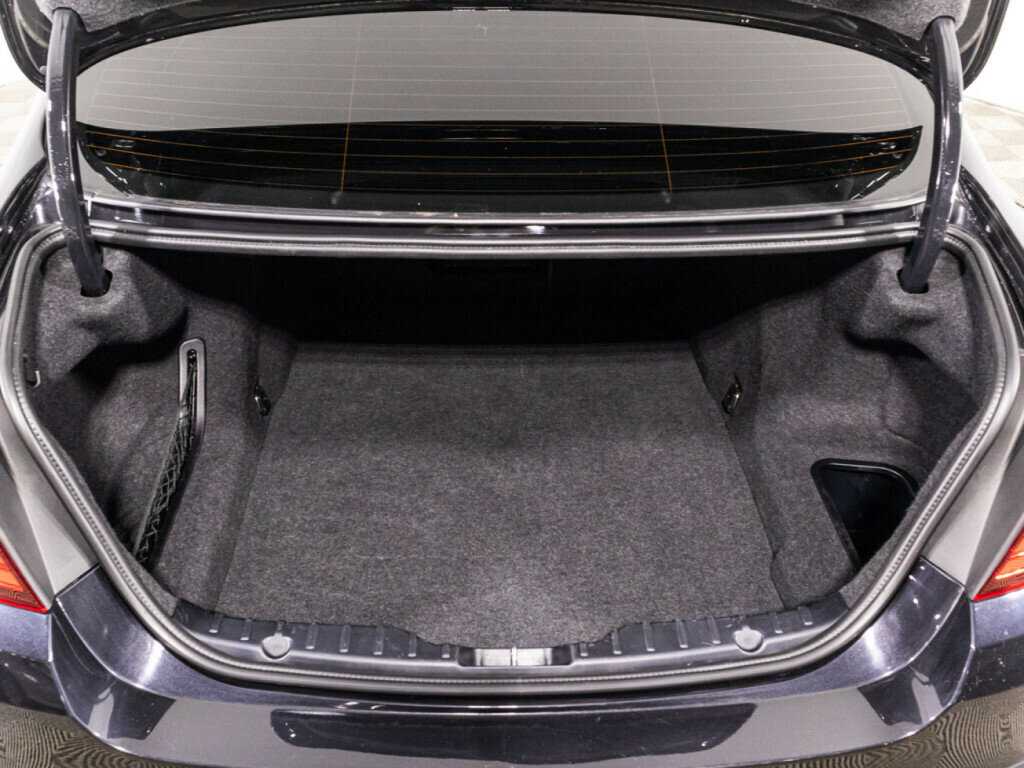 BMW 5 серии 520i, 2016 Фото №15