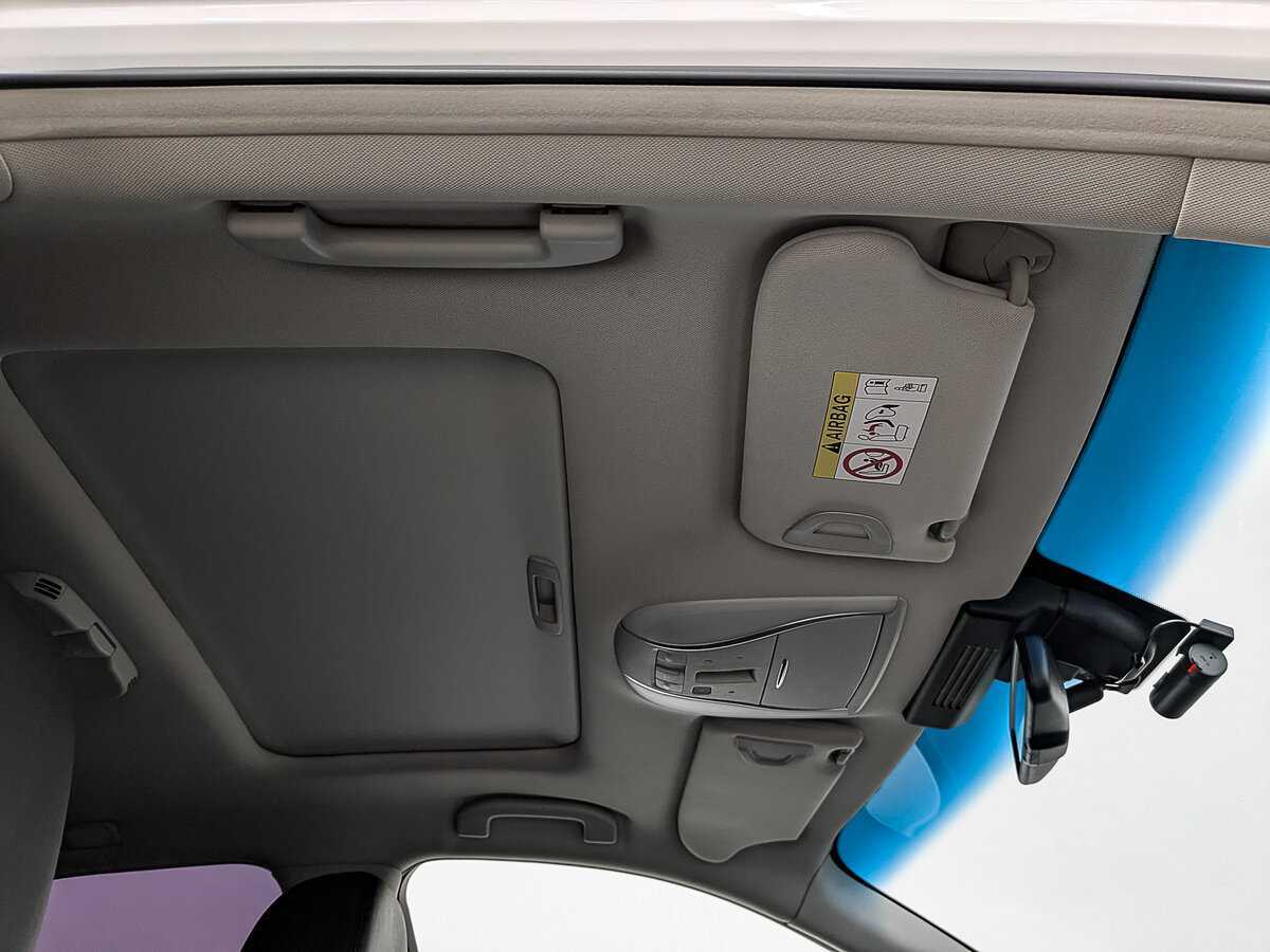 Infiniti Q70, 2016 Фото №23