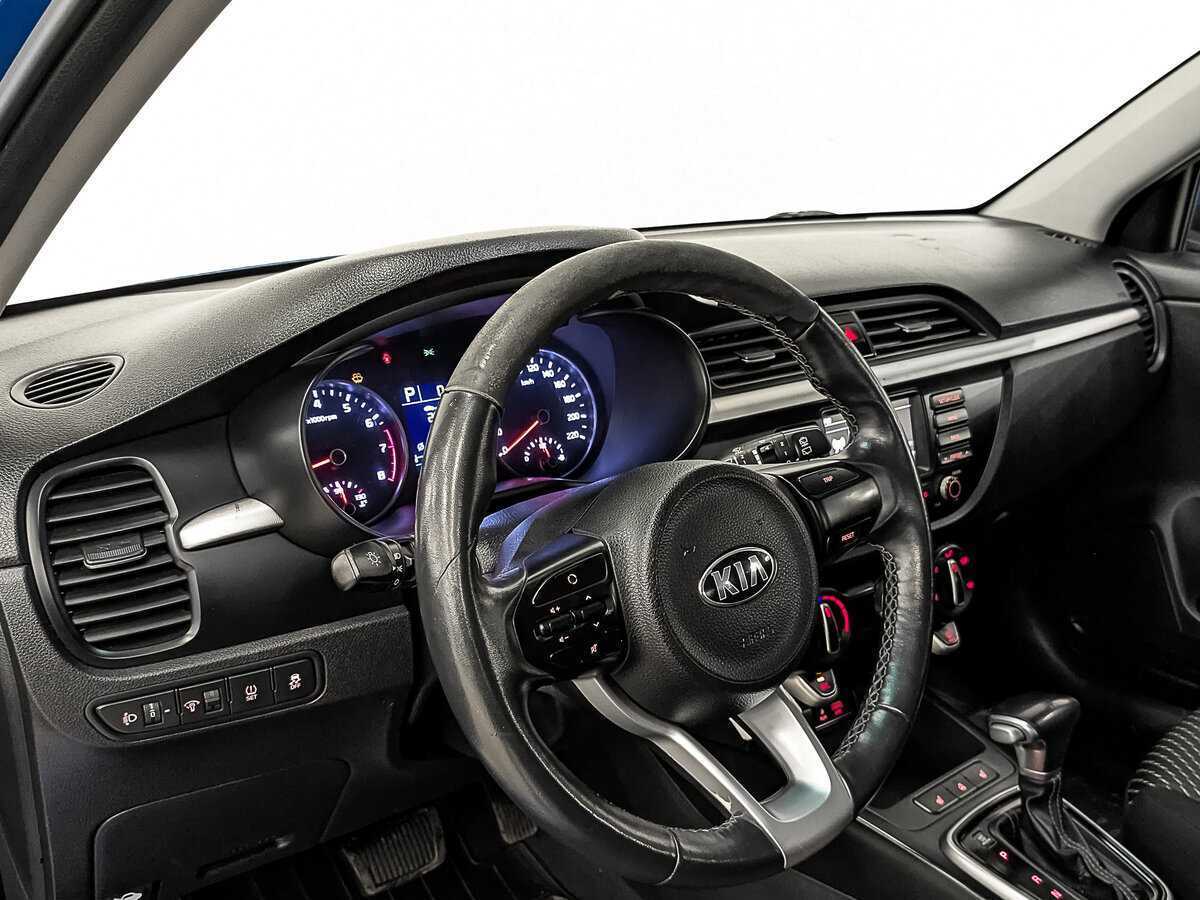 Kia Rio X-Line, 2020 Фото №12