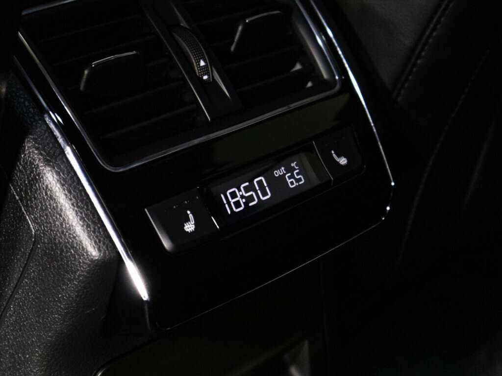 Skoda Superb, 2017 Фото №18