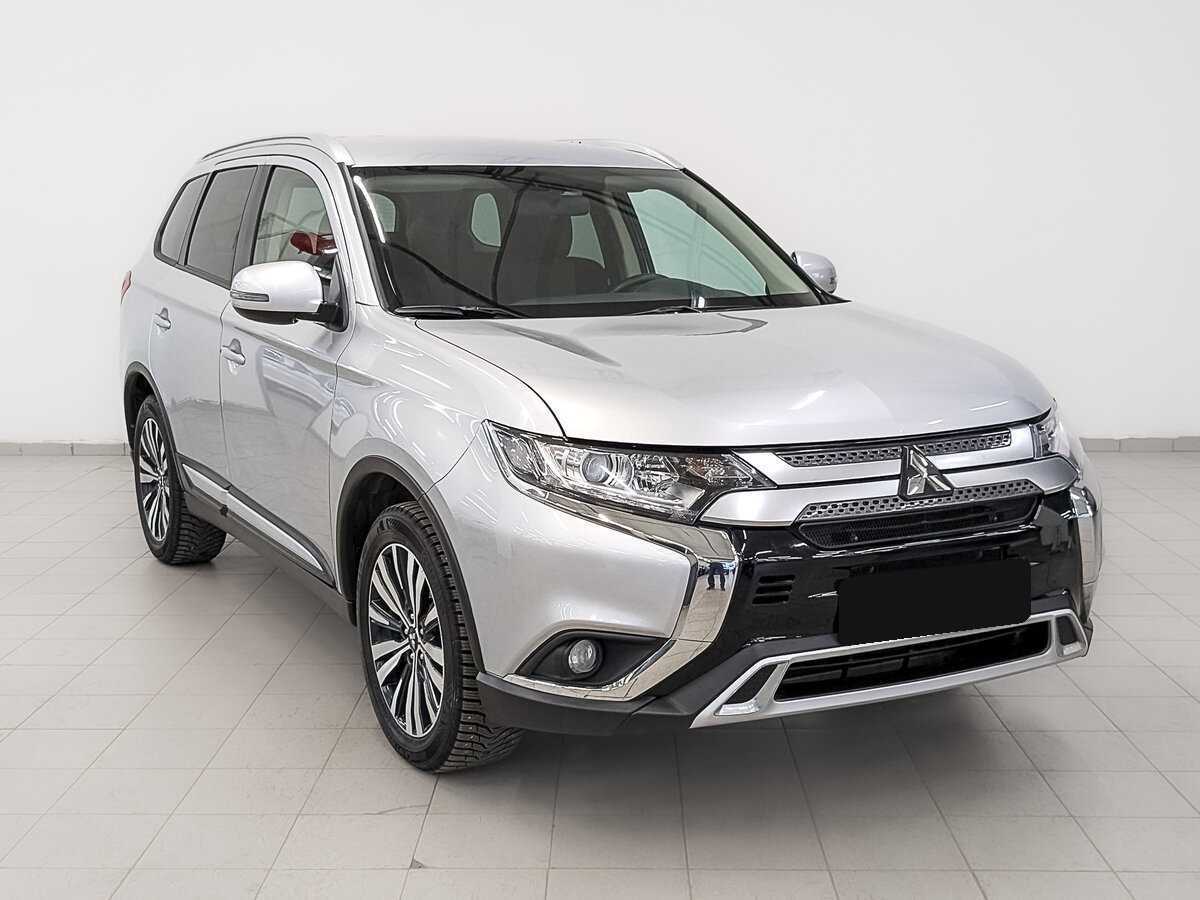 Mitsubishi Outlander, 2020 - 69 335 км. | Фото №3