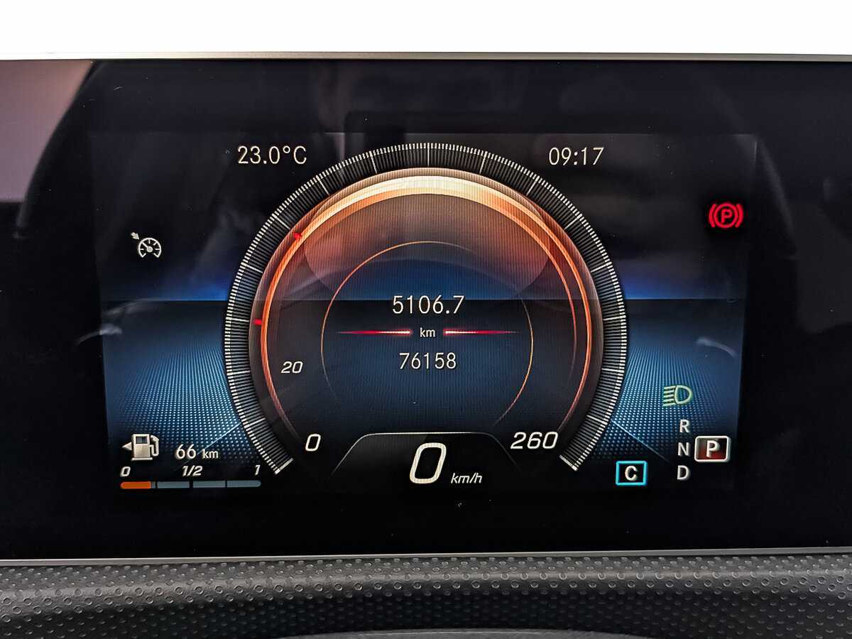 Mercedes-Benz A-Класс 200, 2019 Фото №16